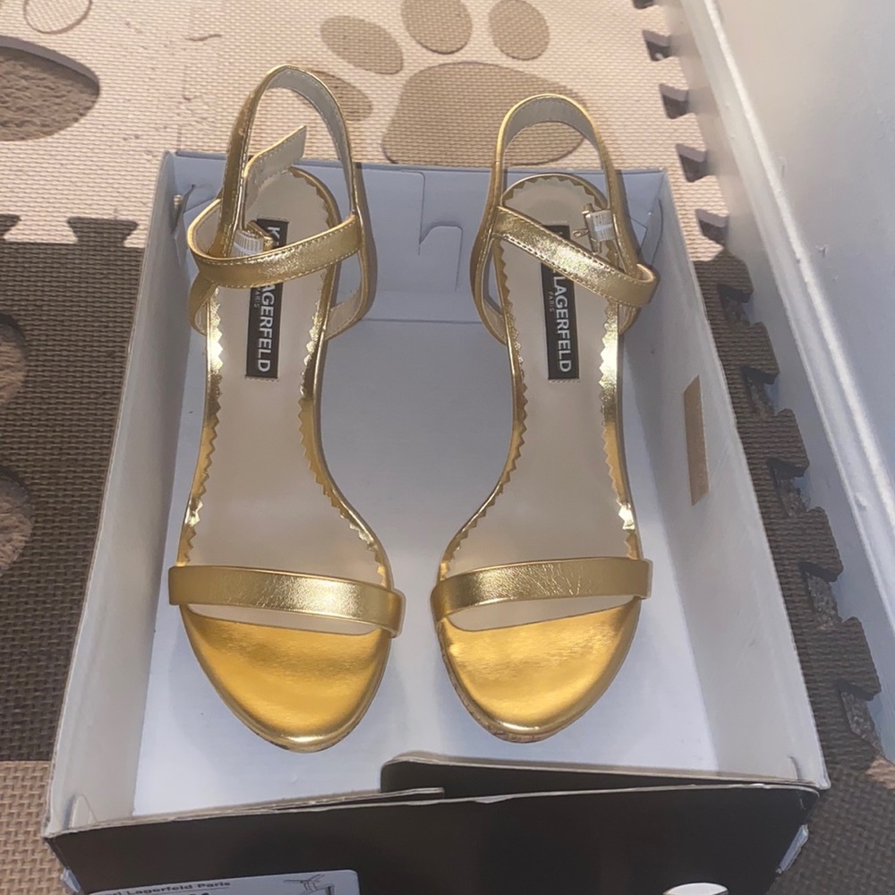 Karl Lagerfeld sexy gold heels